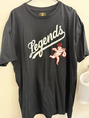Hasta muerte legends angel black Tee - Black with White & Red Print